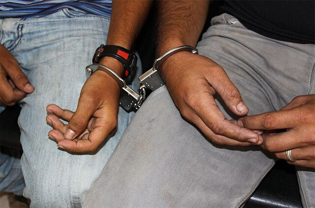 Dan 25 y 10 años de cárcel a violadores de una niña
