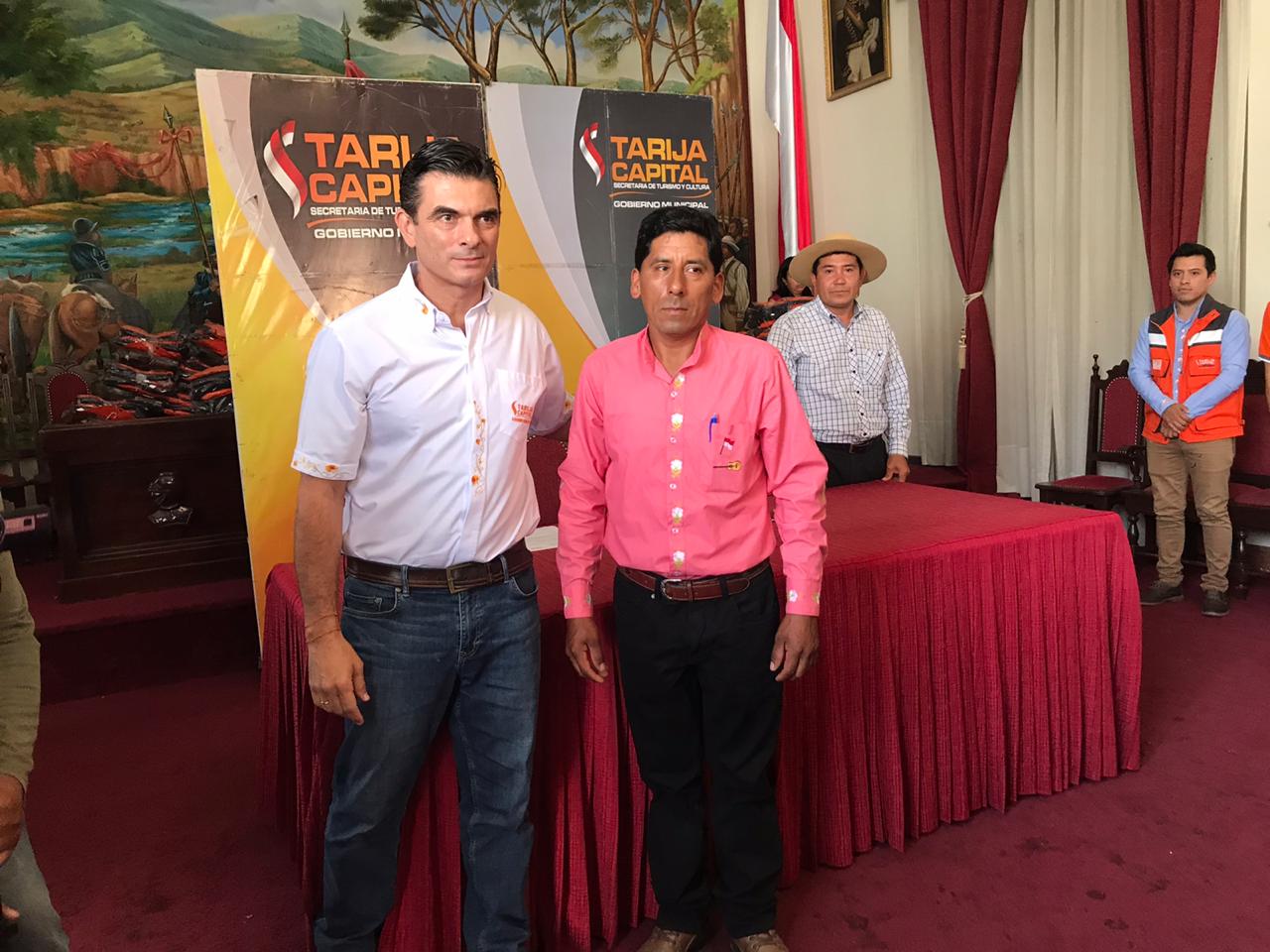 Campesinos de Cercado denuncian que el nuevo Subalcalde es "ilegítimo"