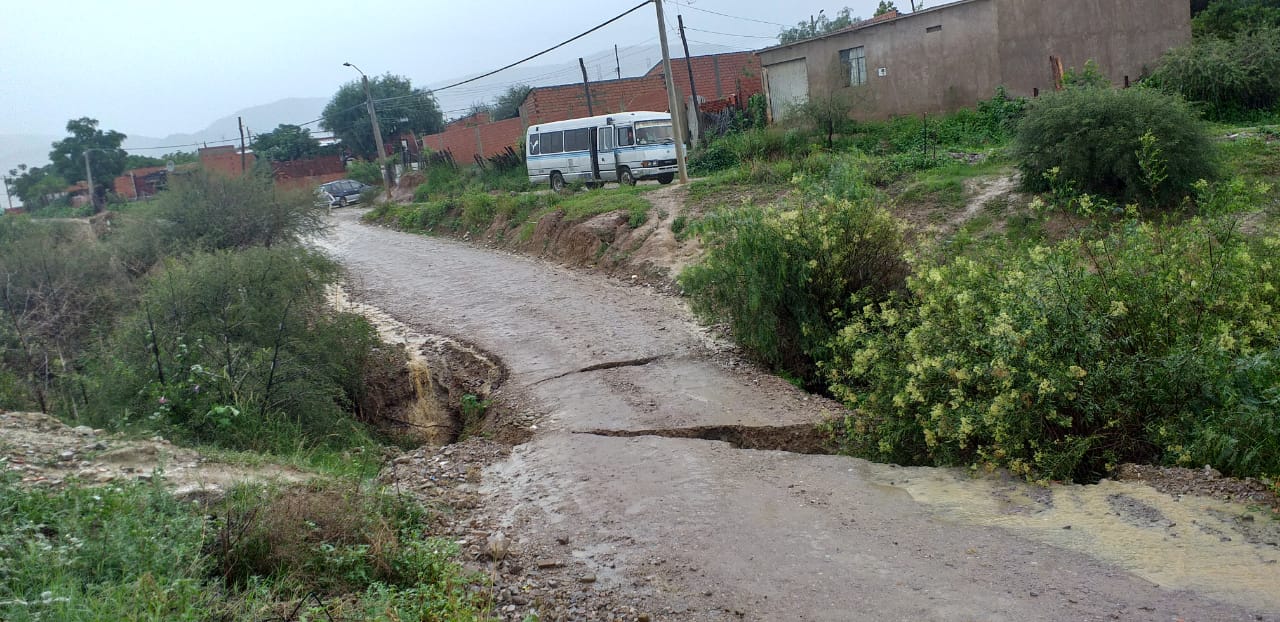 Desbordes de ríos genera estado de alerta en estaciones y cuencas del departamento de Tarija
