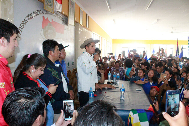 El MAS Tarija, sin consenso, se decanta por Andrónico – Arce