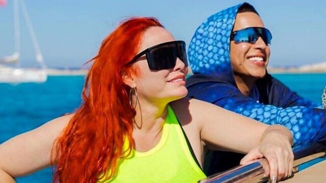 Daddy Yankee  dio un jeep a su esposa