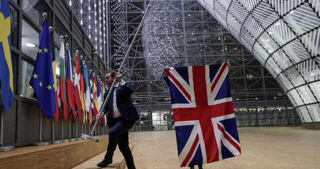 La UE trata de poner una buena cara el día del Brexit