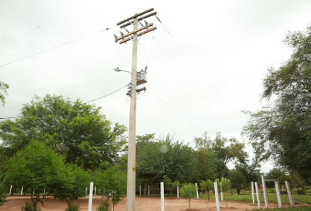Proyecto de electrificación rural alcanza 88% en Yacuiba