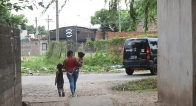 Asesinan desde un auto a una anciana en Argentina