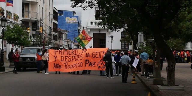 Trabajadores municipales de Tarija cumplen segundo día de paro