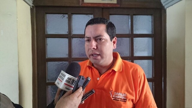 Internet en unidades educativas de Tarija será restringido