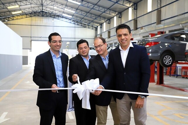 CARMAX inaugura su primera sucursal Multimarca en Cochabamba