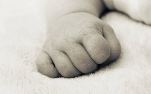 Buscan a madre que regaló a  su bebé