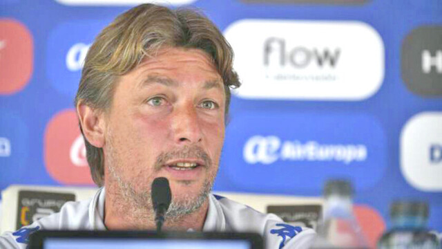 Gabriel Heinze anunció que dejará de ser el entrenador de Vélez