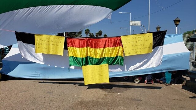 Bloqueo en la frontera Bolivia-Argentina exige control sanitario por coronavirus