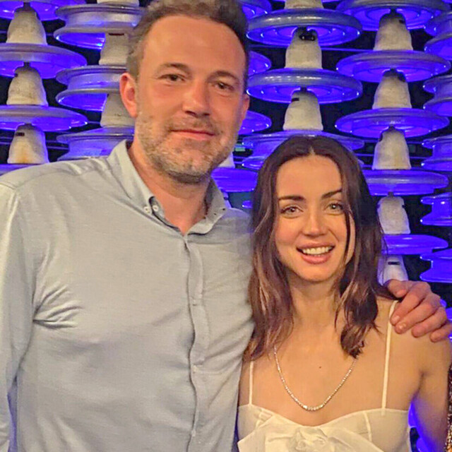 Ana de Armas  sube fotos que  le tomó Affleck