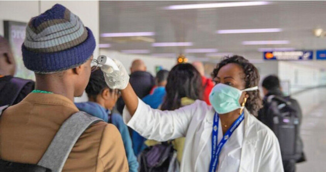 Sudáfrica: usan al coronavirus para robar
