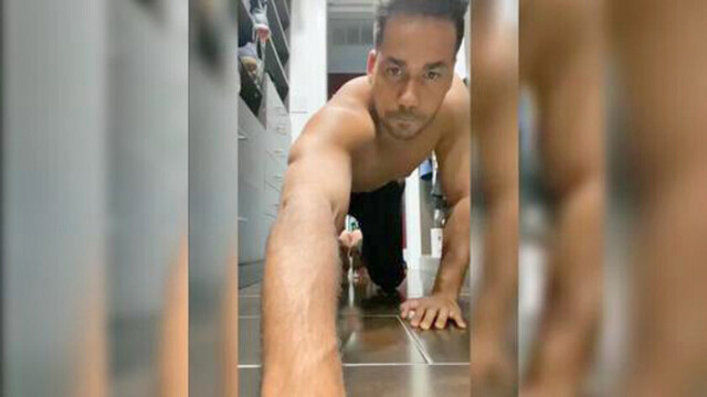 Romeo deja sorprendidos  a sus fans