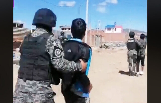 Operativo arresta a 73 personas en urbanización Pumas Andinos - Oruro
