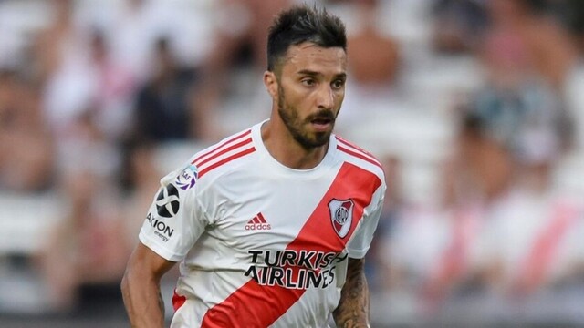 El impensado competidor que apareció por “Nacho” Scocco