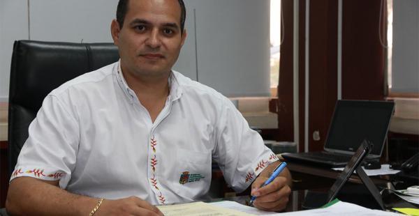 El Gobierno negocia financiamiento de los bonos