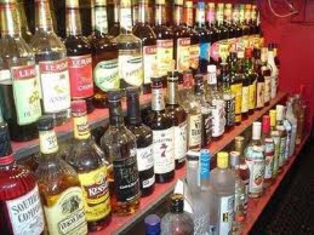 Se redujo la venta de bebidas alcohólicas hasta en un 60%
