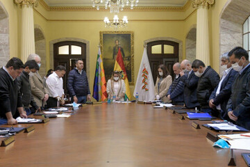 Gabinete declara cuarto intermedio en análisis sobre flexibilización de cuarentena