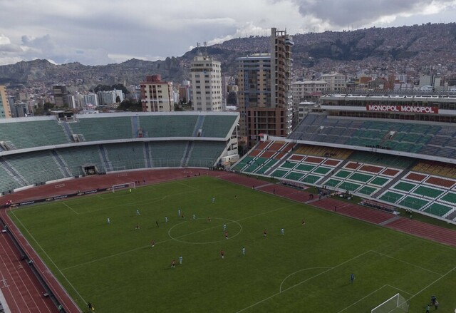 Médicos del fútbol boliviano trabajan en los protocolos de bioseguridad