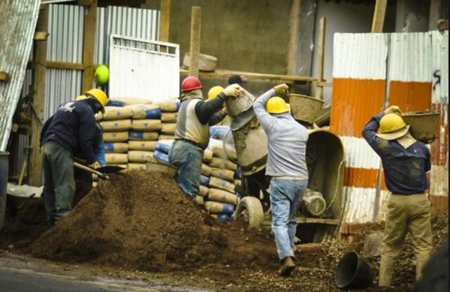 Gobierno anuncia plan para cubrir déficit de alcaldías