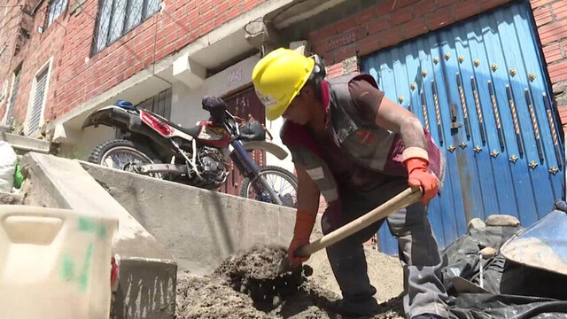Petardos y cacerolazo en rechazo a la cuarentena