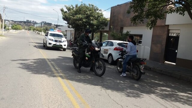 Policía retuvo  a 7 vehículos infractores de cuarentena