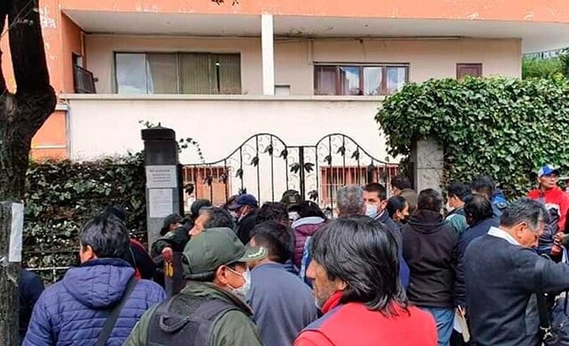 Imputan a dos funcionarios por venta de permisos