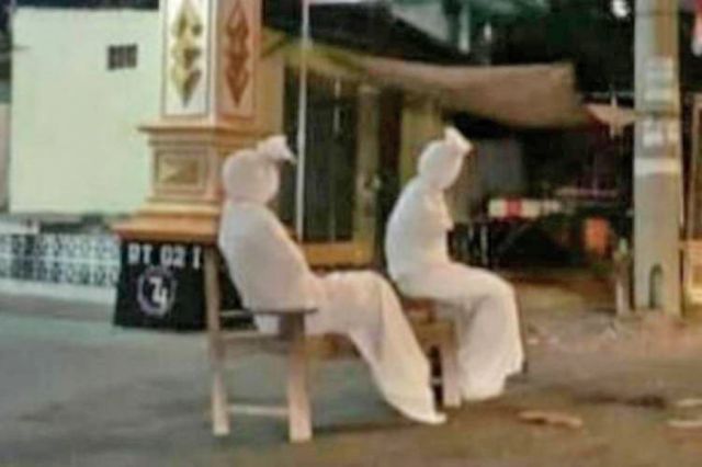 Fantasmas  ayudan a la cuarentena