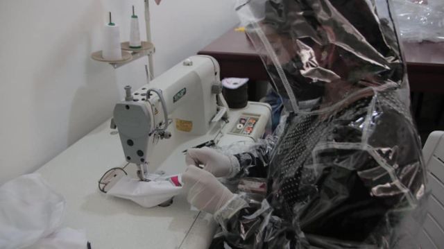 Textiles locales fabricarán trajes de seguridad para la Gobernación de Tarija
