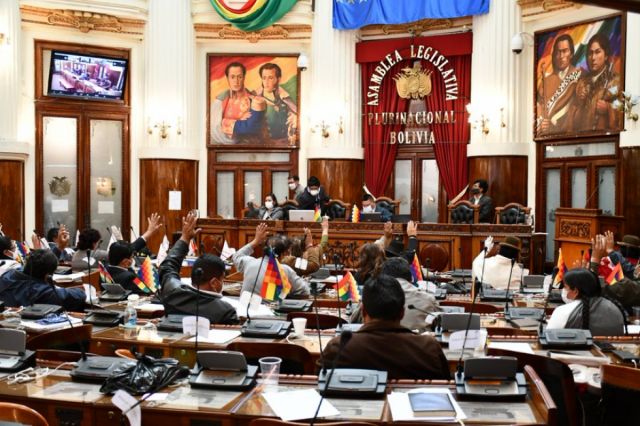 Autoridades de Tarija calificaron de “burla” a la Ley del 12%