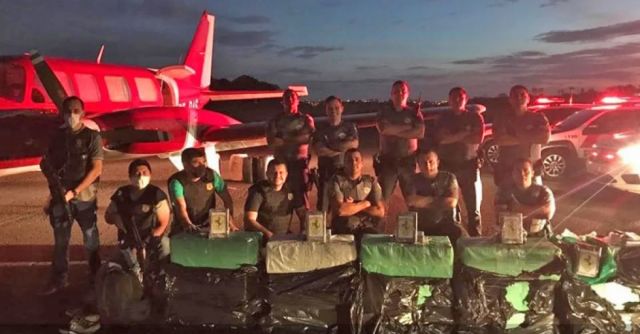 Brasil: detienen avión con droga boliviana