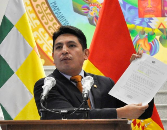 Gobierno revela que Evo Morales usó el avión presidencial para viajar a Punta Cana 