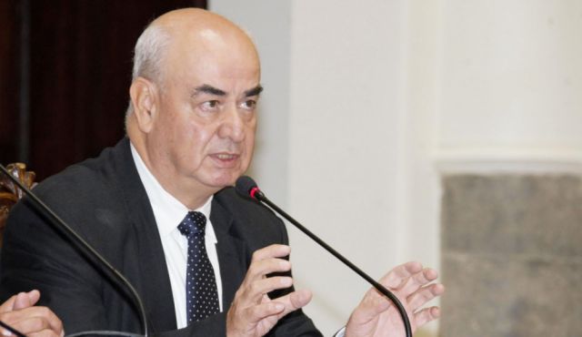 Ministerio de Economía informa que con la reducción de tres ministerios se ahorrarán Bs 126,5 millones