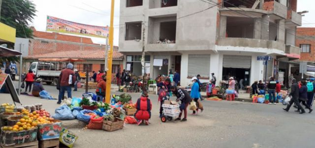 Vecinos piden más controles  y disciplina en las ferias