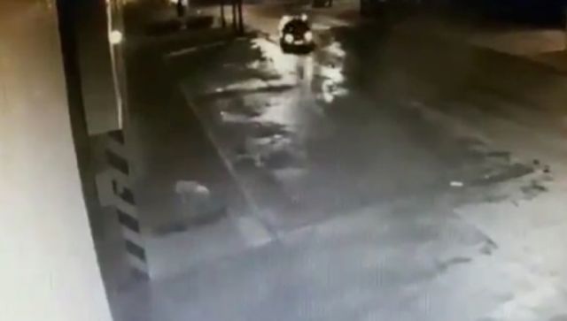 Motochorros golpearon a enfermera para robarle 