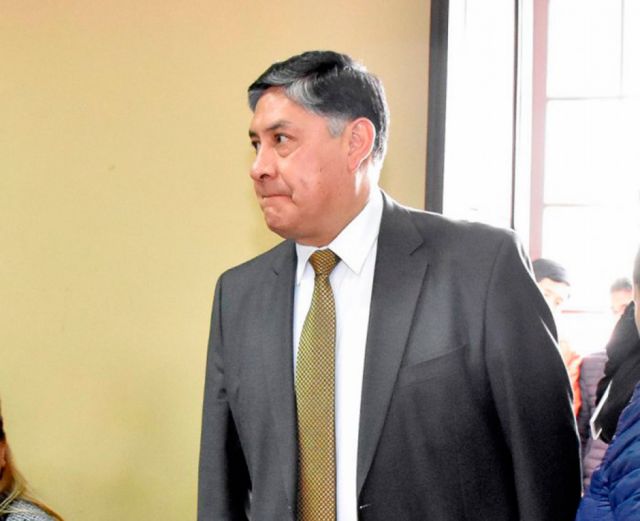 Sugieren que Fiscal General renuncie