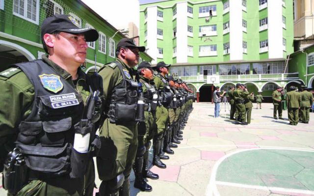 Agredieron a policías cuando Intentaron parar un festejo 