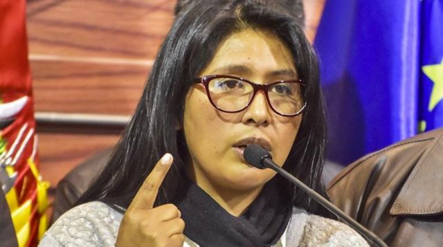 Copa propone bajar salarios a cero y arraigo preventivo para todas las autoridades