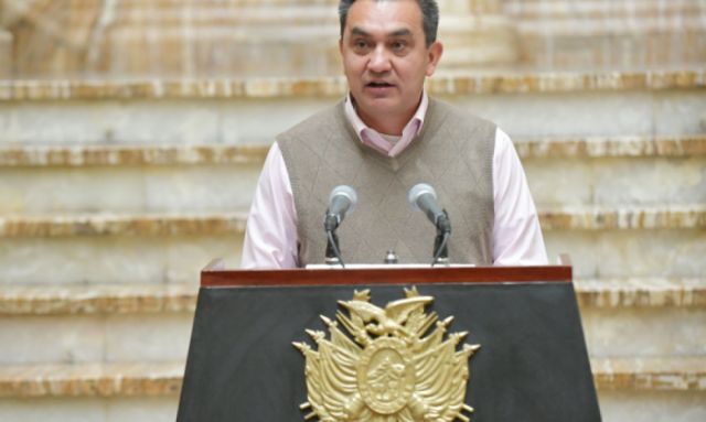 Ministro de Gobierno: "Ya van siete ministros que han caído con Covid-19"