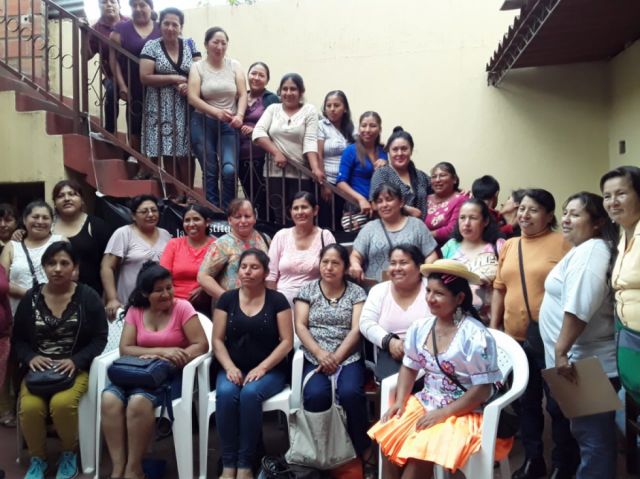 Amenazan a las trabajadoras del hogar con despido o bajo salario
