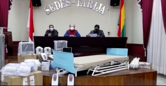 Gobierno entrega equipos e insumos médicos para Tarija