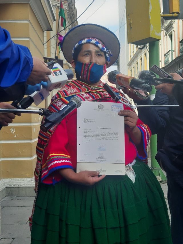 Presentan proyecto de ley de arraigo para que autoridades no se fuguen  por corrupción
