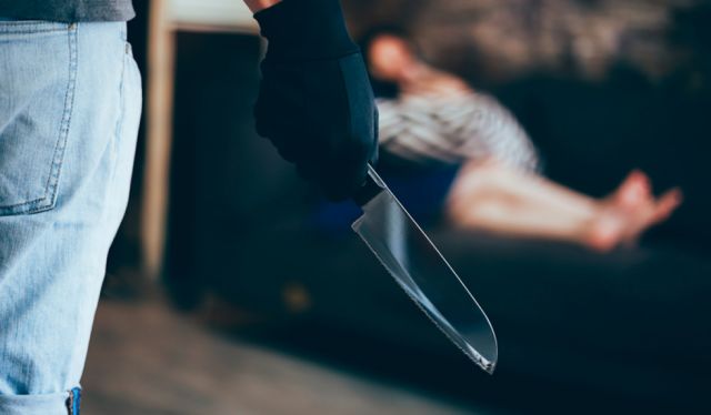 Cae sujeto que amenazó de muerte con cuchillo a pareja