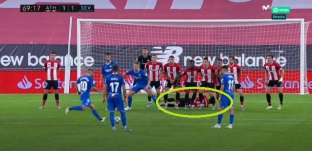 El Bilbao utilizó un insólito recurso, pero Banega los "troleó"