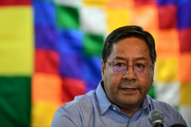 Piden cancelar candidatura de Arce por comentar encuestas