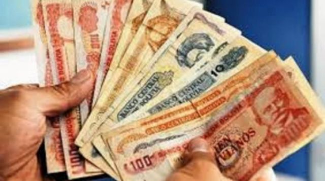 Personas particulares y con deudas bancarias podrán acceder al Crédito 1, 2, 3
