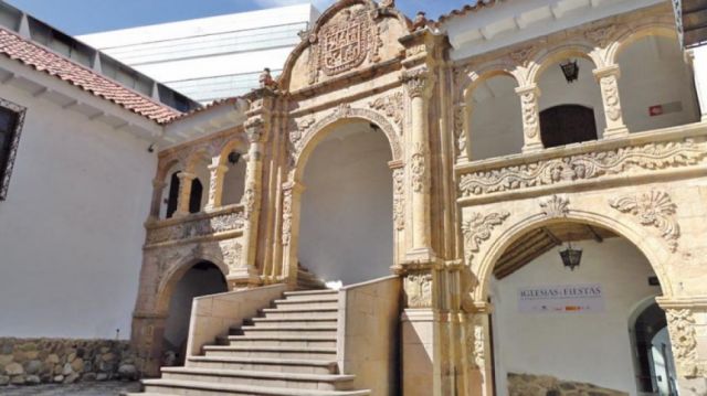 Museo de Etnografía y Folklore