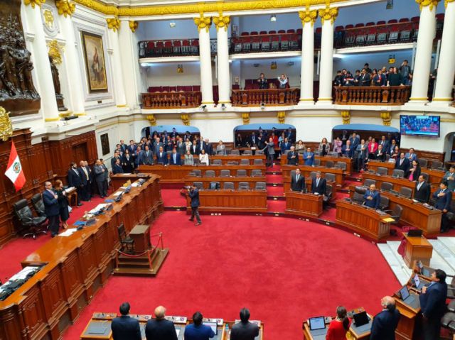 Congreso peruano rechaza el Gabinete de Vizcarra