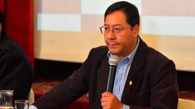 Culpan a Luis Arce por los bloqueos