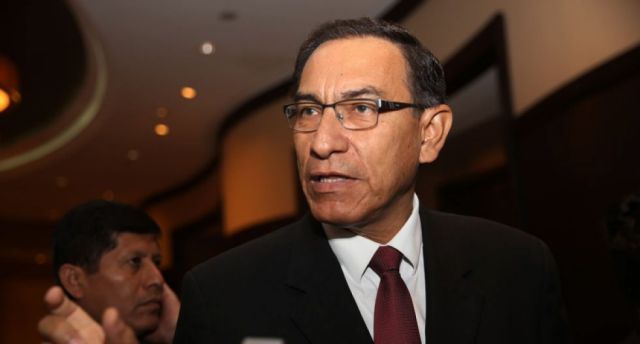 Culpan a Vizcarra por actual crisis política en Perú